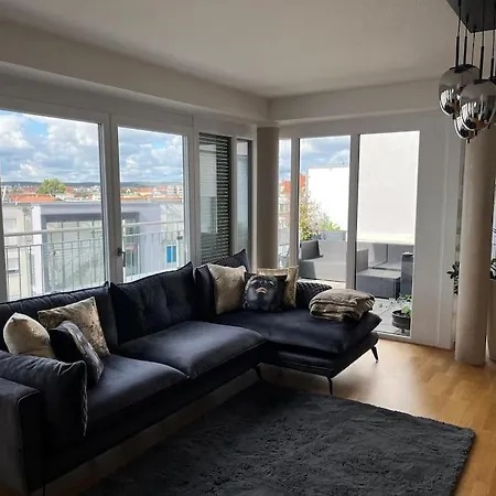 Schoene Penthouse