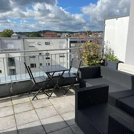 Schoene Penthouse 公寓 Fürth